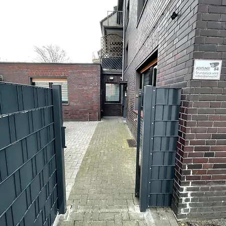 アパート Ma - Free Parking, Free Wifi, Relax & Coffee, ドゥイスブルグ