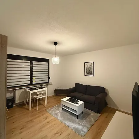 Ma Apartments, 2og, Ruhe, Kaffee, Free Wlan * Duisburg