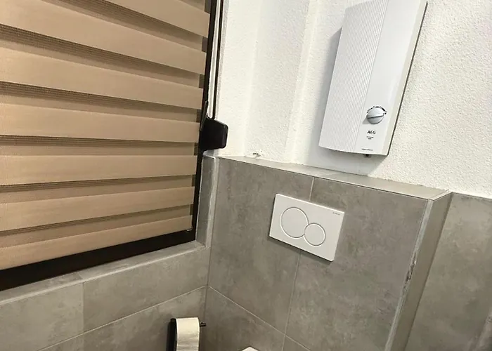 Ma - Free Parking, Free Wifi, Relax & Coffee, Lejlighed